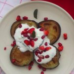 Sörtésztában sült spárga gyömbéres almás reteksalátával