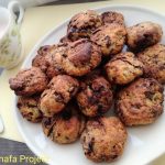 Sült csirkemell áfonyamártással és édesburgonyával