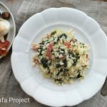 Zöldséges rizstésztában sült tojás